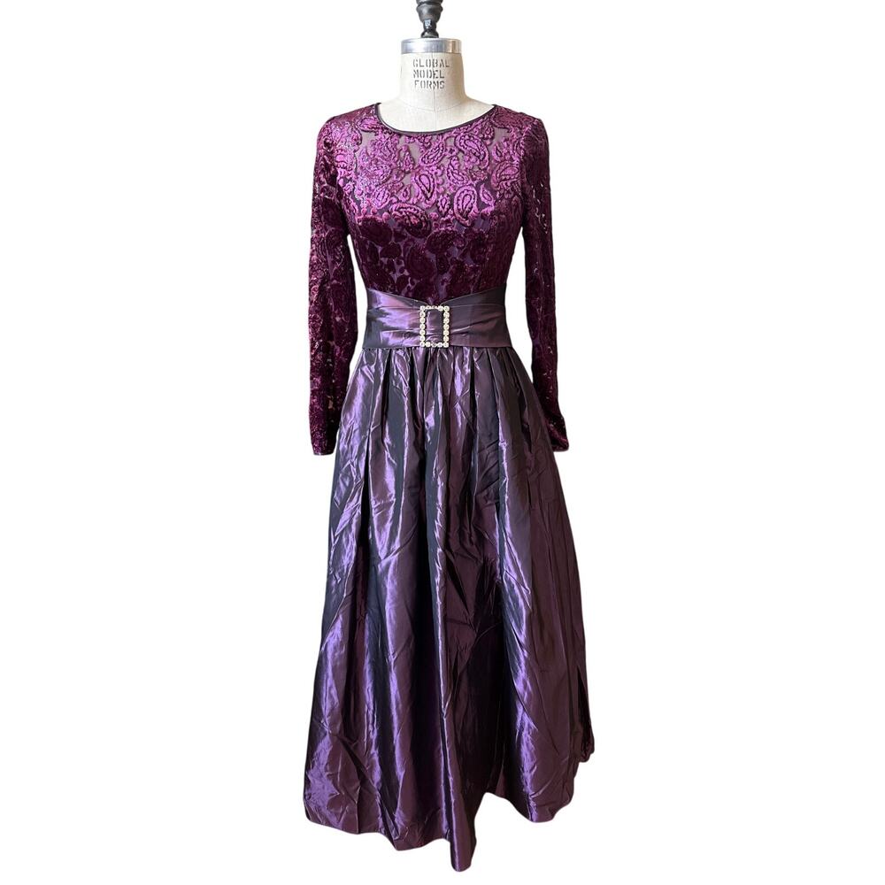 Jessica McClintock Vintage 90s Formal Lace & Taffeta Purple Gown Size 6 NEW
